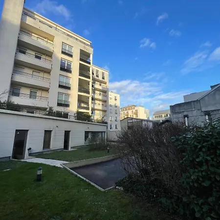 De 25m2 A Proximite Immediate De Paris Expo, Porte De Versailles Appartamento